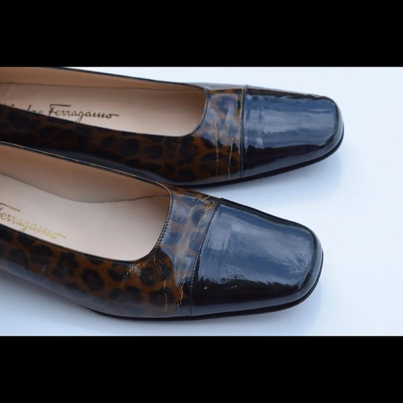 Salvatore Ferragamo flats - Picture 5 of 8